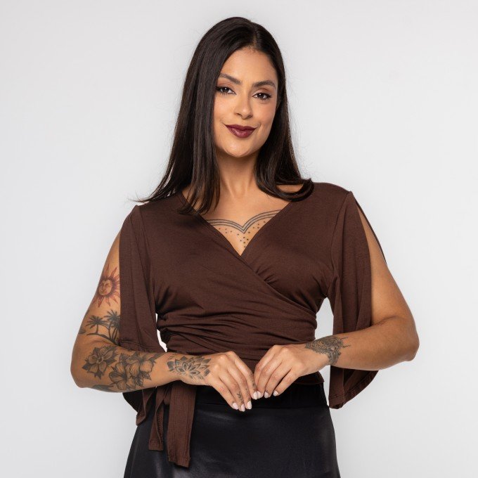 Blusa Transpassada Marrom