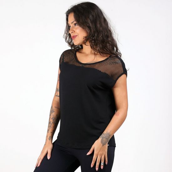 Blusa Recorte Tela Na Manga