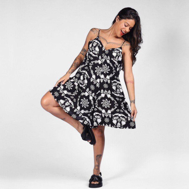 Macaquinho Garden Eclipse